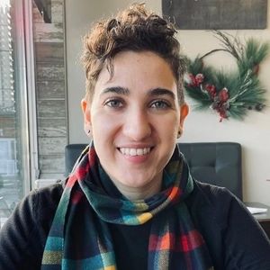 Meet your Posher, Steph